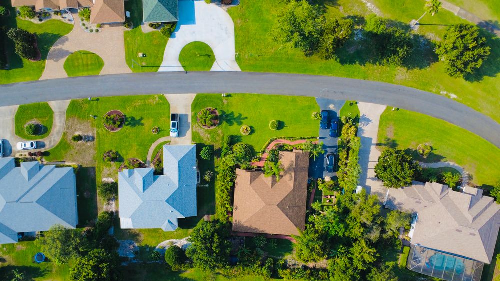 Aerial view of a suburban neighborhood in East Kendall, Miami